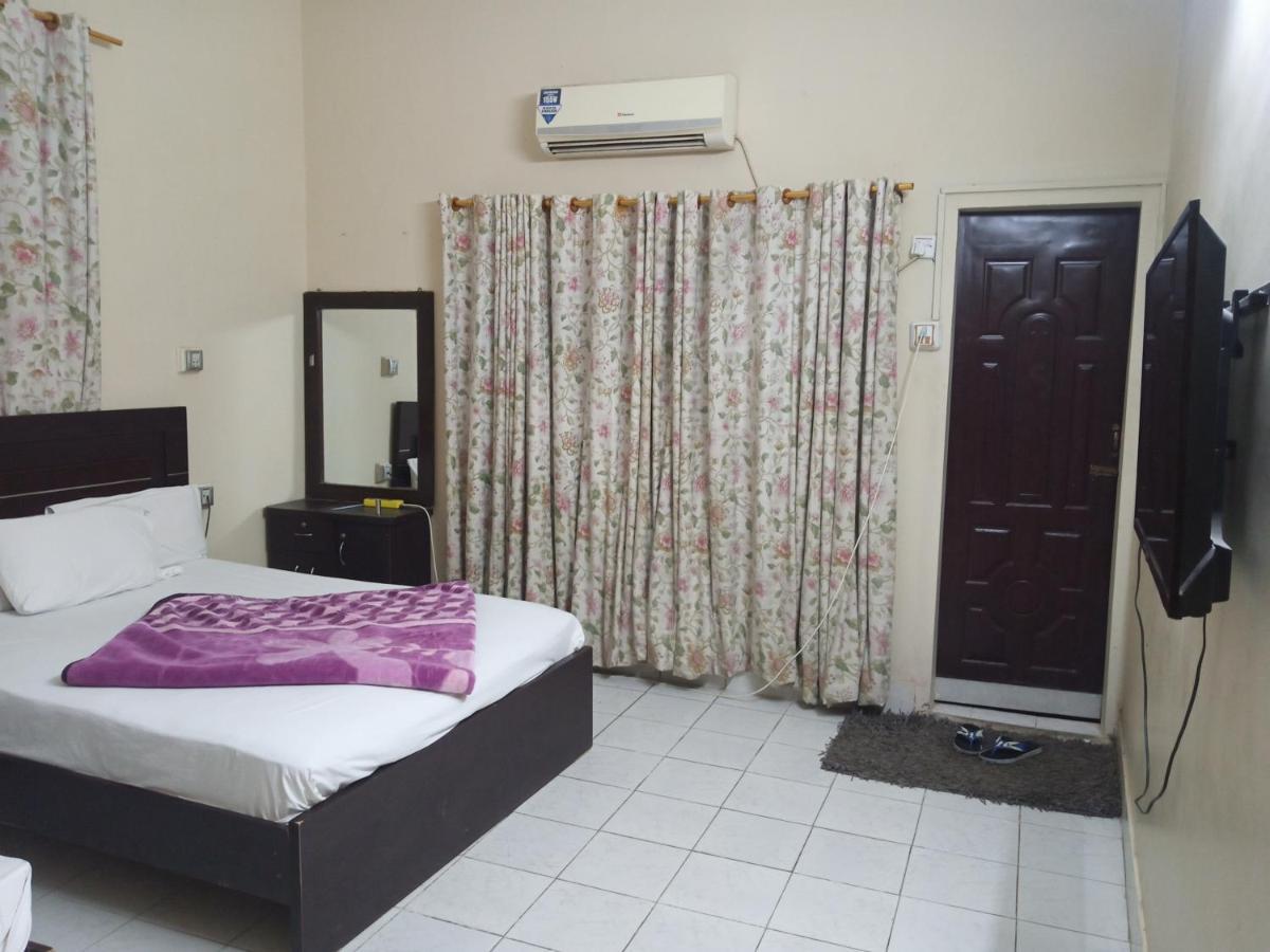 Al Rehman Guest Hous Hotel ไฮเดอราบาด ภายนอก รูปภาพ