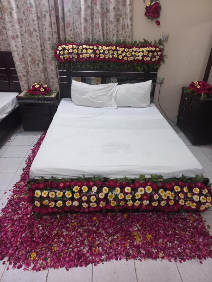 Al Rehman Guest Hous Hotel ไฮเดอราบาด ภายนอก รูปภาพ