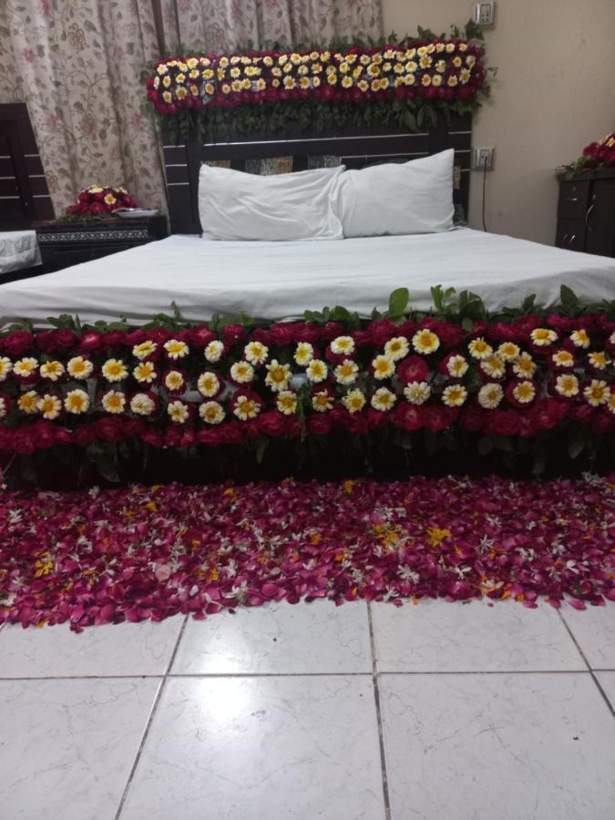 Al Rehman Guest Hous Hotel ไฮเดอราบาด ภายนอก รูปภาพ