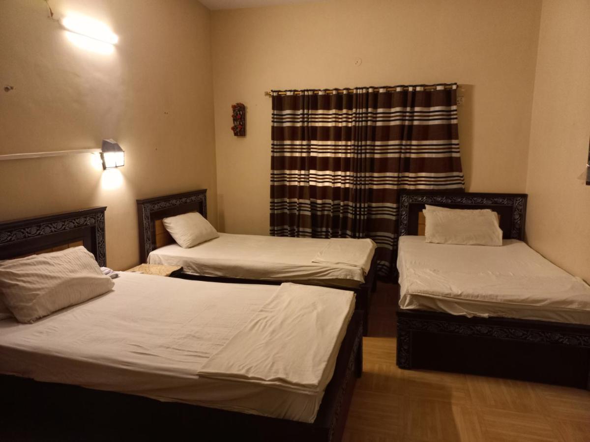 Al Rehman Guest Hous Hotel ไฮเดอราบาด ภายนอก รูปภาพ
