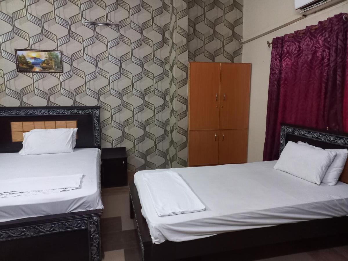 Al Rehman Guest Hous Hotel ไฮเดอราบาด ภายนอก รูปภาพ