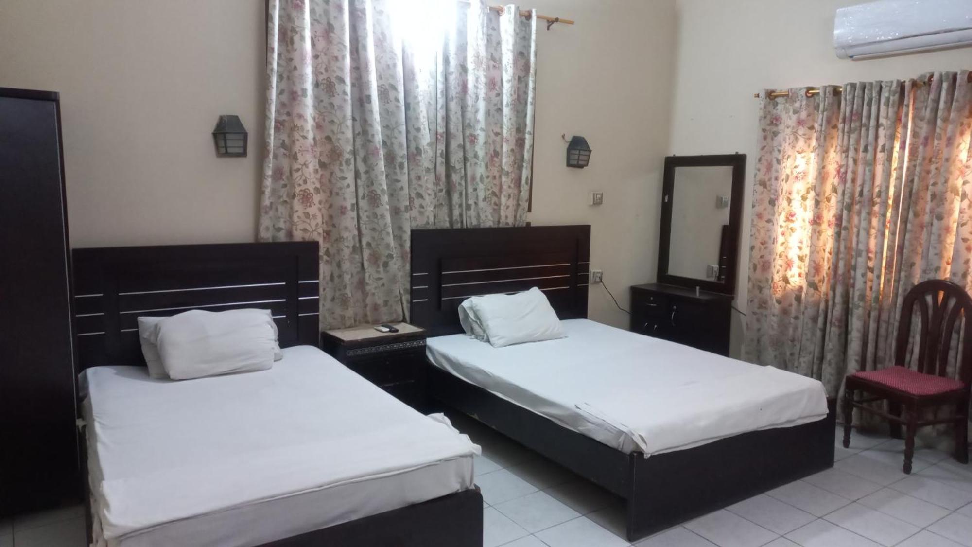 Al Rehman Guest Hous Hotel ไฮเดอราบาด ภายนอก รูปภาพ